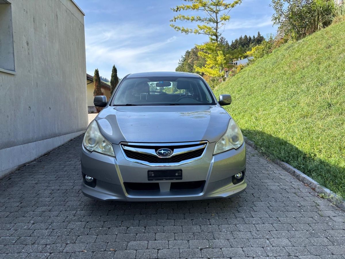 Subaru Automobili: Subaru Legacy 2.0 i – Usato da Mosnang venduto da Goldwasser