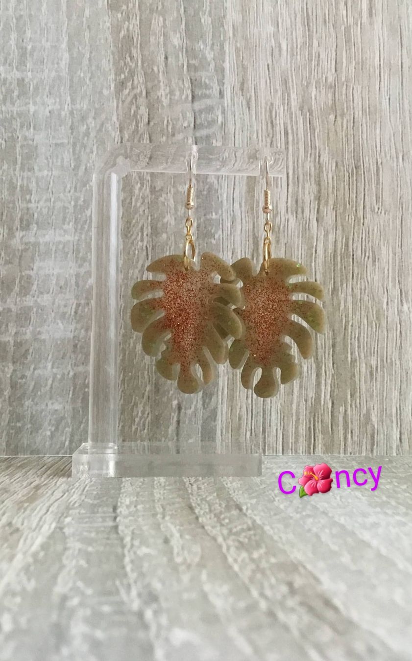 Orecchini pendenti & Orecchini a lobo: boucle d'oreille  – Nuovo (secondo la descrizione) da Genève venduto da mir_qfr5 2