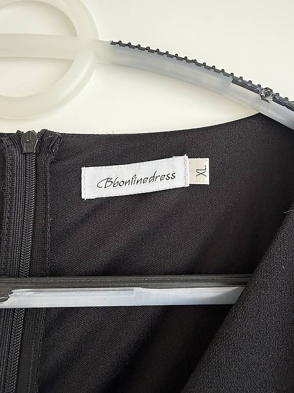 Vestiti: Schwarzes Kleid mit 3/4-Ärmel, Gr XL – Usato da Zürich venduto da mel_v8qp 1