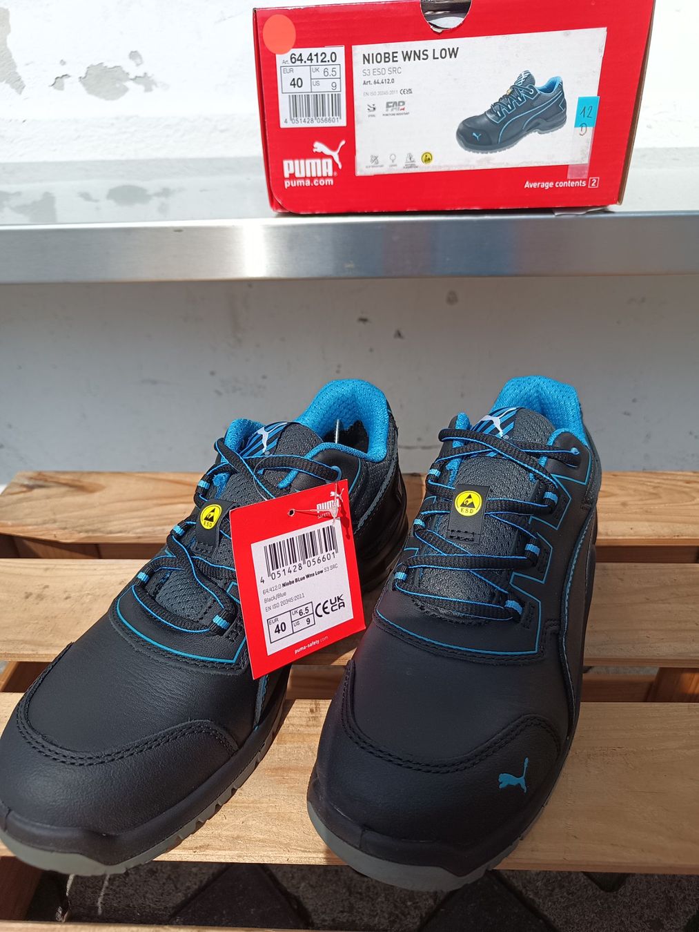 Puma Damenschuhe: Puma Sicherheitsschuhe S3 SRC 40 – Neu und originalverpackt aus Oberegg von A-Z.Handel.Loehrer