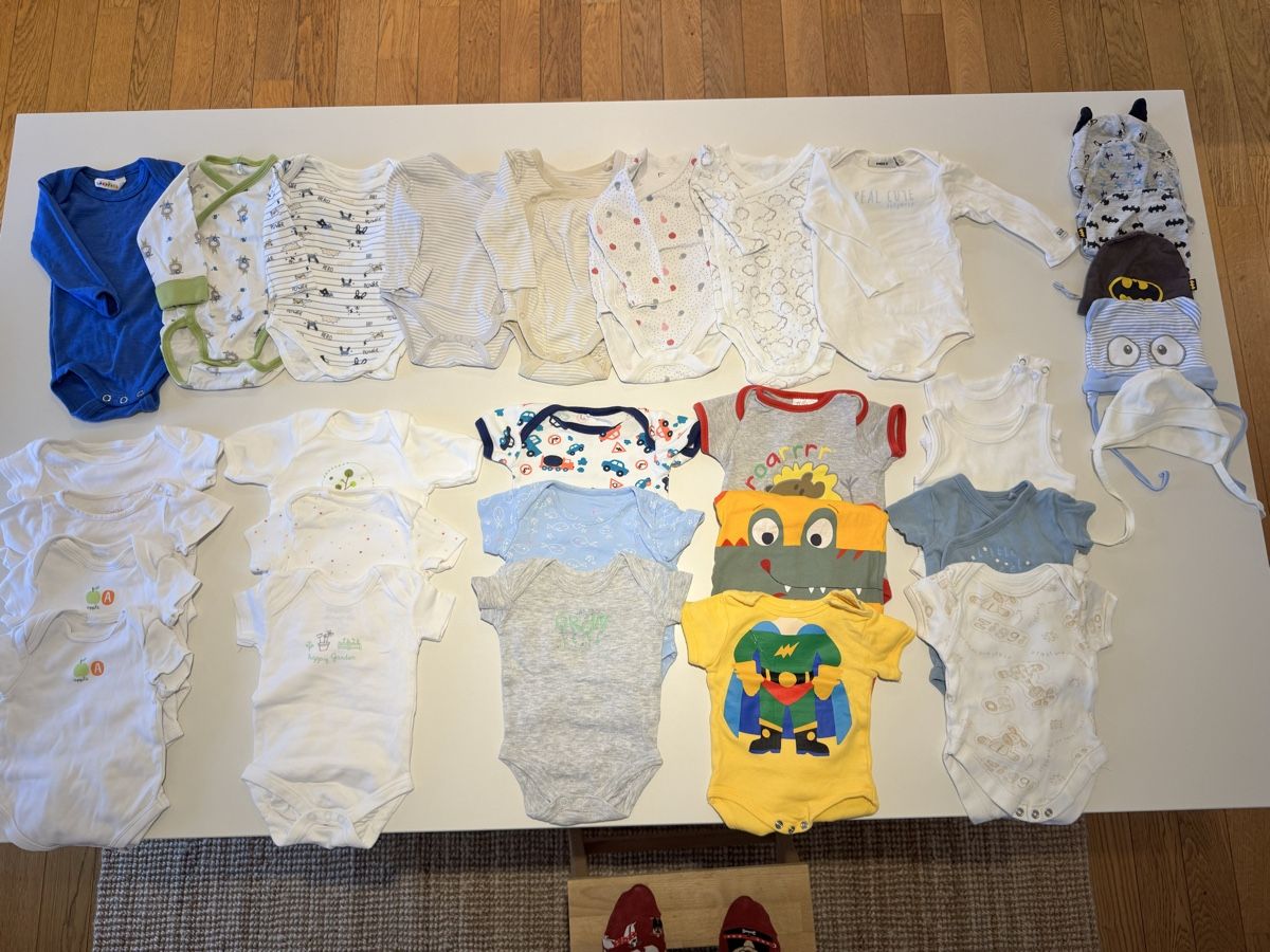 Lotti & Set di vestiti: 59 items Complete baby set size 56 – Usato da Küsnacht ZH venduto da takiecudo 1