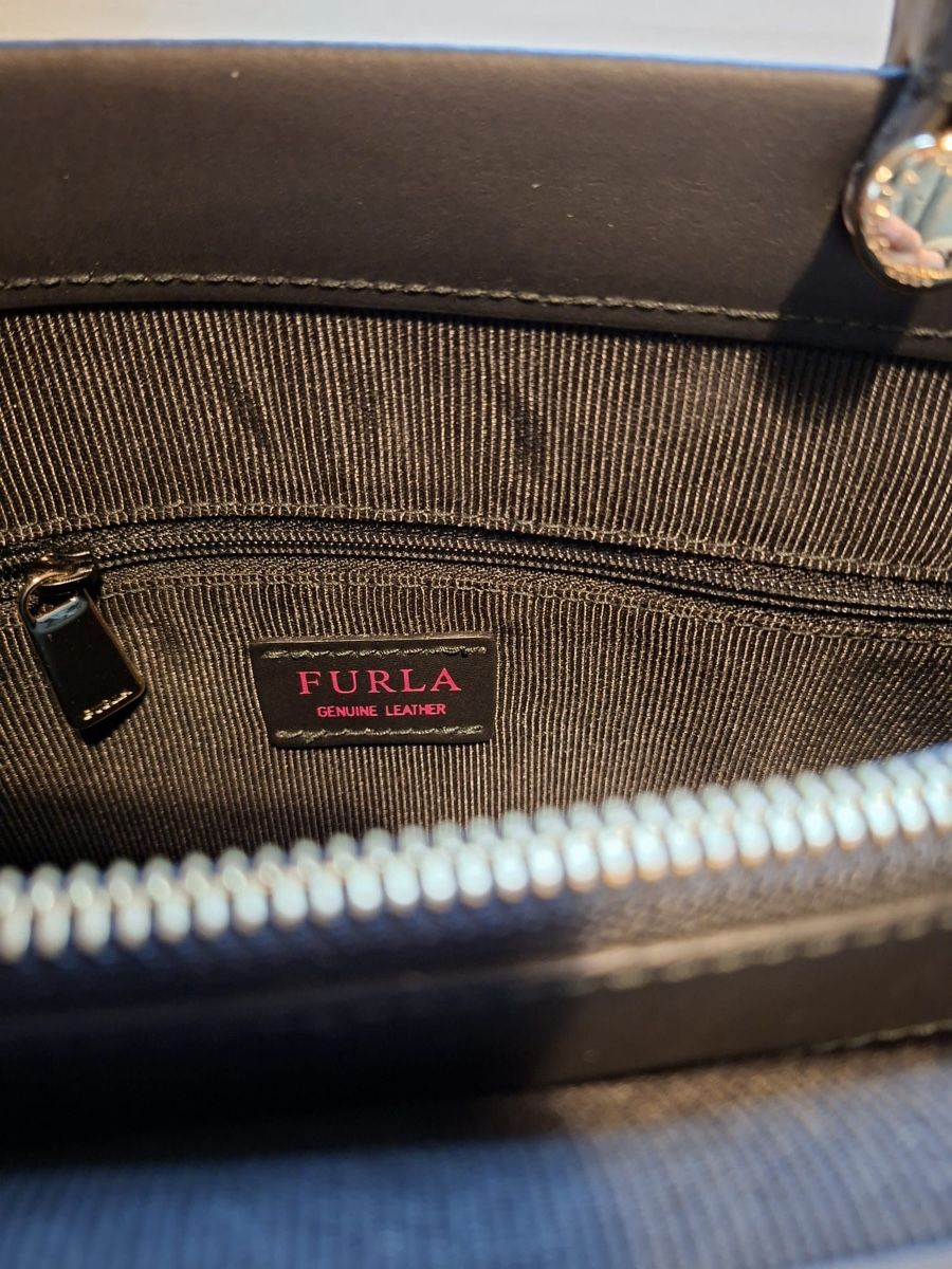 Furla Borse: Handtasche Furla / original & neuwertig – Nuovo (secondo la descrizione) da Herzogenbuchsee venduto da Christen3 4