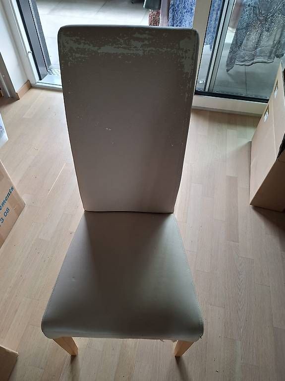 Conforama Chaises: Lot de 6 chaises  30 CHF – D'occasion à Bellevue par tor_fk7c 3