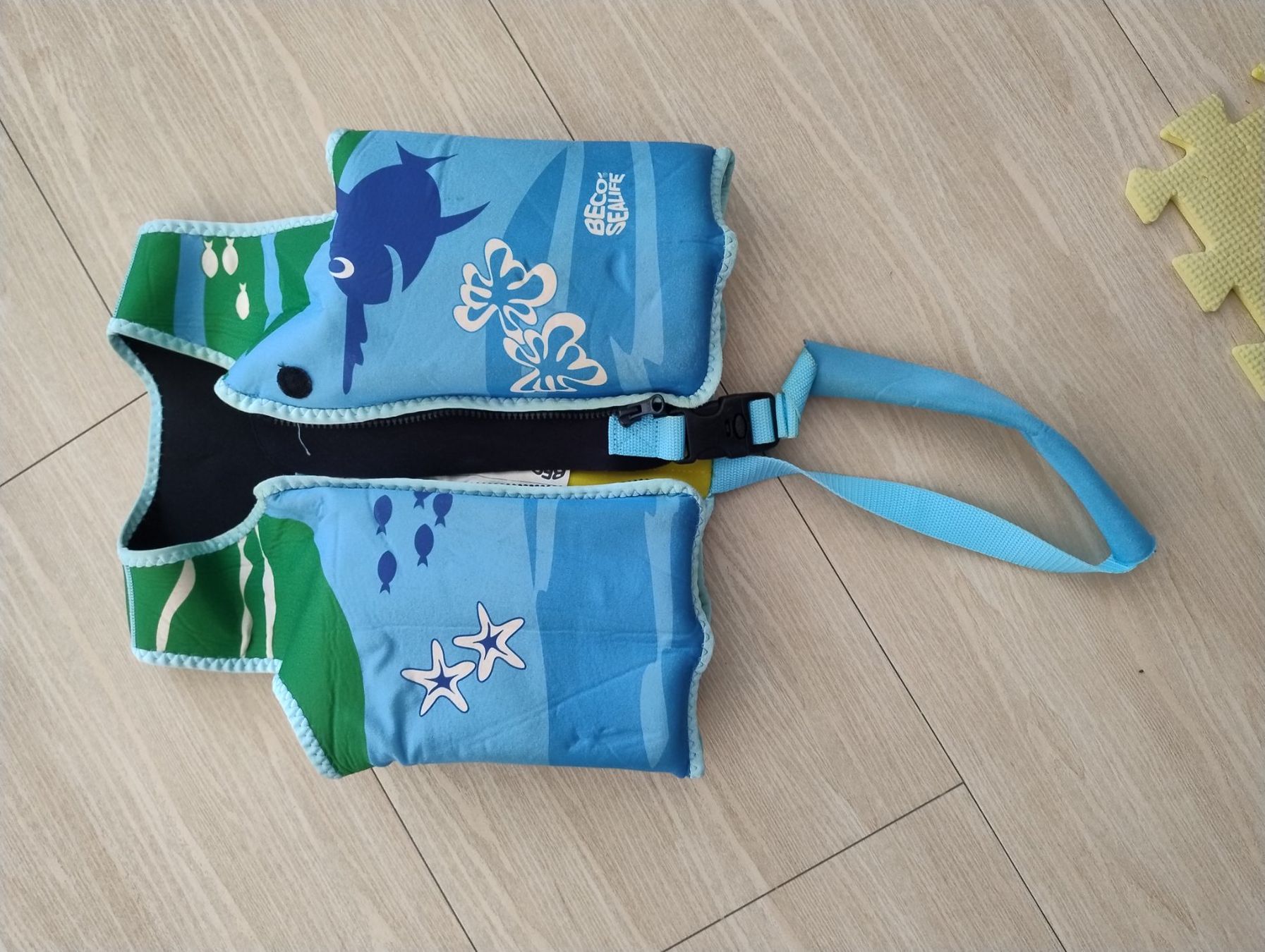 Beco Schwimmwesten: Beco Schwimmweste M – Gebraucht aus Bätterkinden von livingdreams