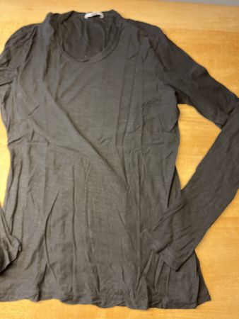 Peres, schönes T shirt, guter Zustand 40, np 80