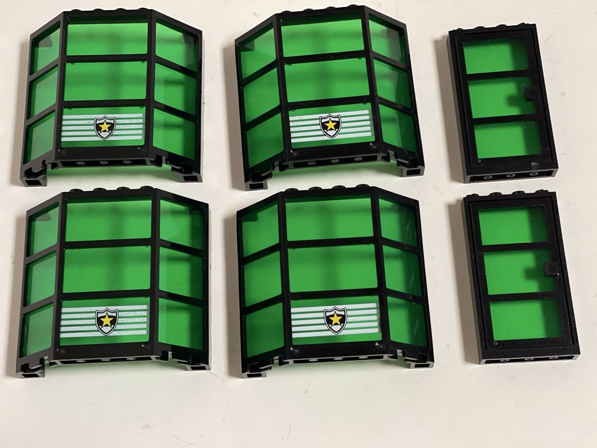 Lego Giocattoli: Lego - Polizei Türen und Fenster – Usato da Gelterkinden venduto da cobra0110