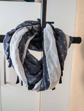 Ein Schlauchtuch