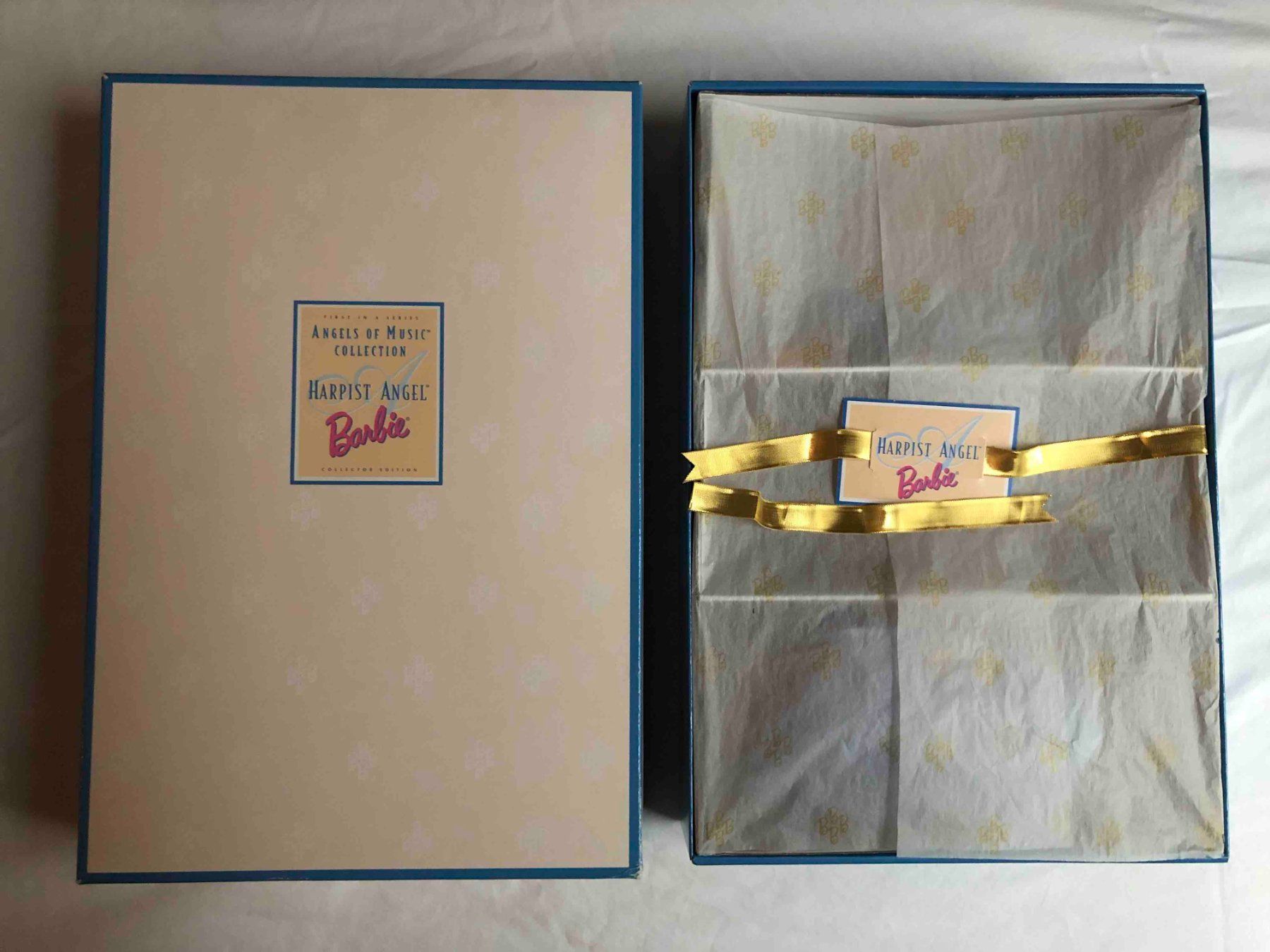 Bambole: Barbie als Engel mit Harfe NEU – Nuovo e nell'imballaggio originale da Balzers venduto da Anna101 1