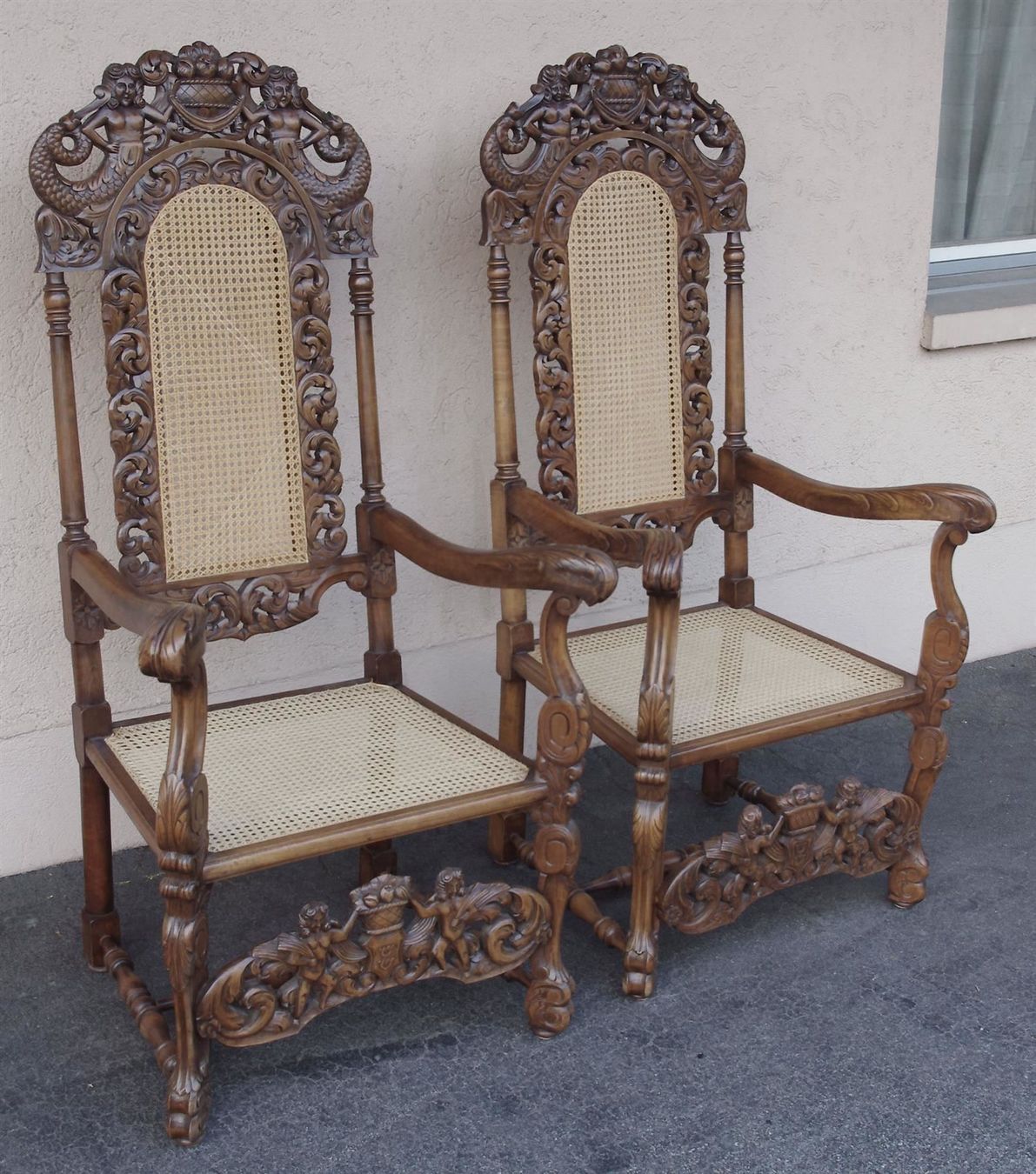 Poltrone: Paar Neo-Renaissance Thronsessel – Usato da Meggen venduto da Trouvaillen 1