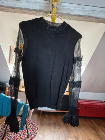 Black lace sweater from Derhy size S