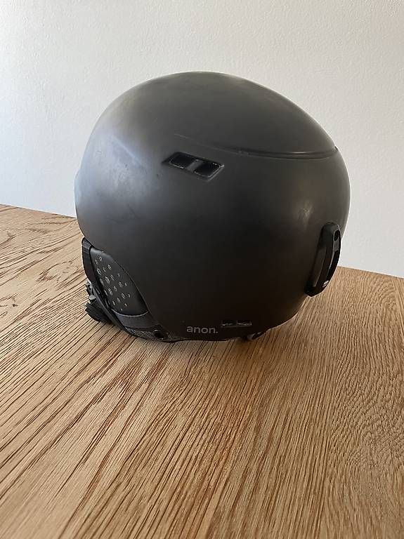 Casques: Ski oder Snwoboardhelm – D'occasion à Zürich par sal_8hb9 1