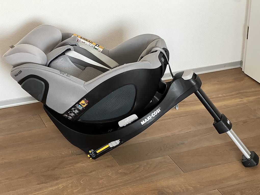Auto-Kindersitze: Maxi-Cosi Pearl 360 inkl. Basisstation – Gebraucht aus Schmitten FR von mve_5hxz 4