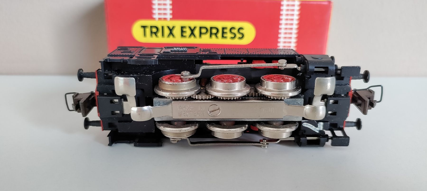 Trix Modellini di ferrovie: TRIX-EXPRESS-H0-Dampflokomotive|DB"BR80"|neuwertig  – Nuovo (secondo la descrizione) da Boswil venduto da MAF_952 4