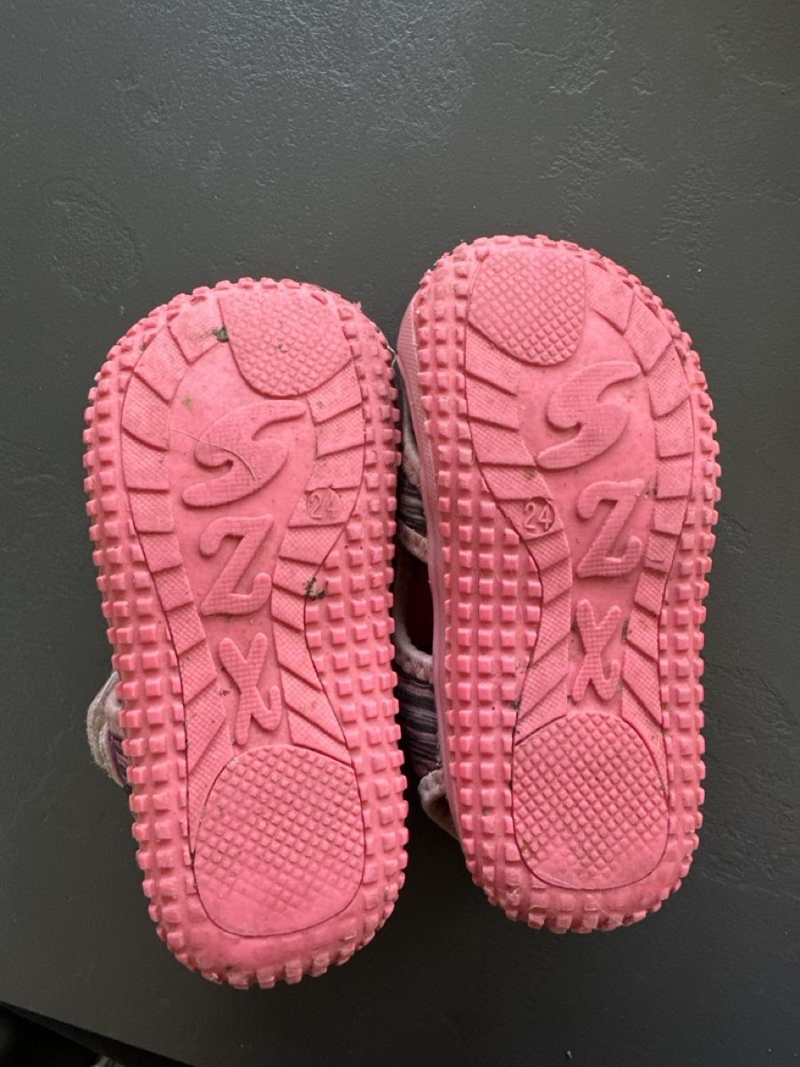 Scarpe per ragazzi: Chaussure d’eau 24 – Usato da Veyras venduto da lolotte6971 1