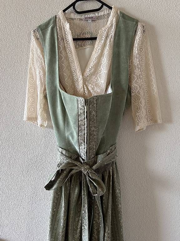 Kleider: Dirndl – Gebraucht aus Triesenberg von Micky62
