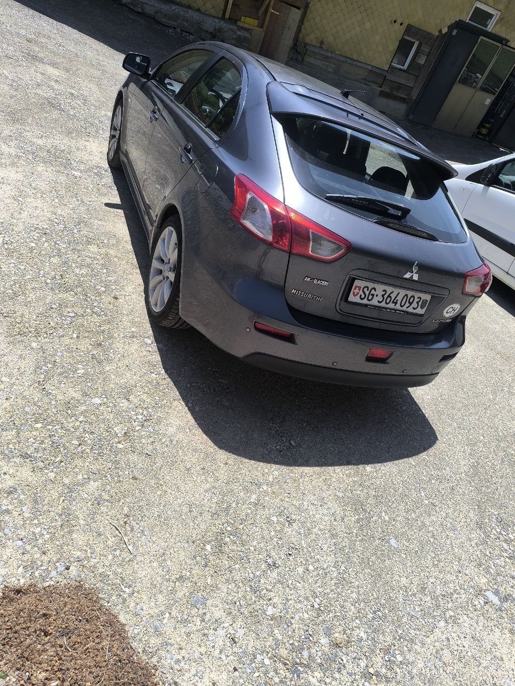 Mitsubishi Automobili: Mitsubishi Lancer – Usato da Unterrindal venduto da Onlinecarparts.ch 3