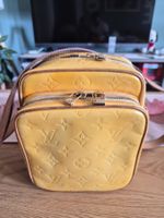 Borsa Louis Vuitton Vernis gialla tracolla usata