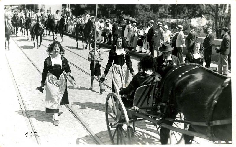 Cartoline postali: Bern - historischer Umzug + ca. 1920 – Usato da Emmenbrücke venduto da teestube