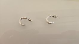 Orecchini cerchietti color argento (bigiotteria)