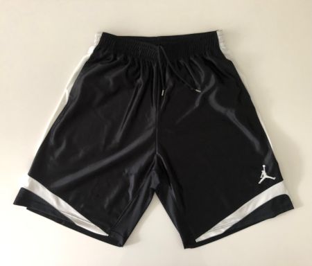 NIKE AIR JORDAN BASKETBALL SHORTS XL