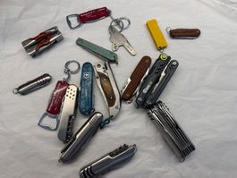 Taschenmesser Konvult #1
