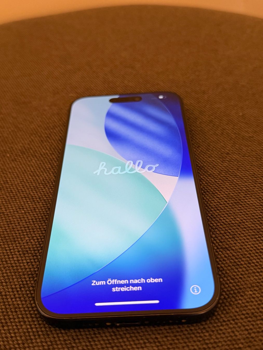 Apple Telefoni cellulari / Smartphones: Iphone 15 pro - 256 GB - 86 % – Usato da muttenz venduto da space-frame 1