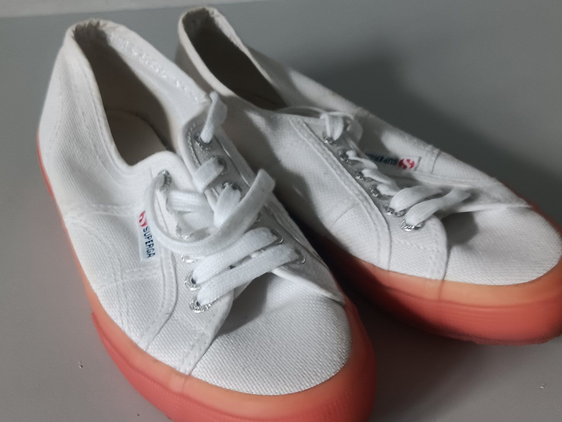 Superga Scarpe da donna: Scarpa superga taglia 39 – Nuovo (secondo la descrizione) da Rüschlikon venduto da FranSca 1