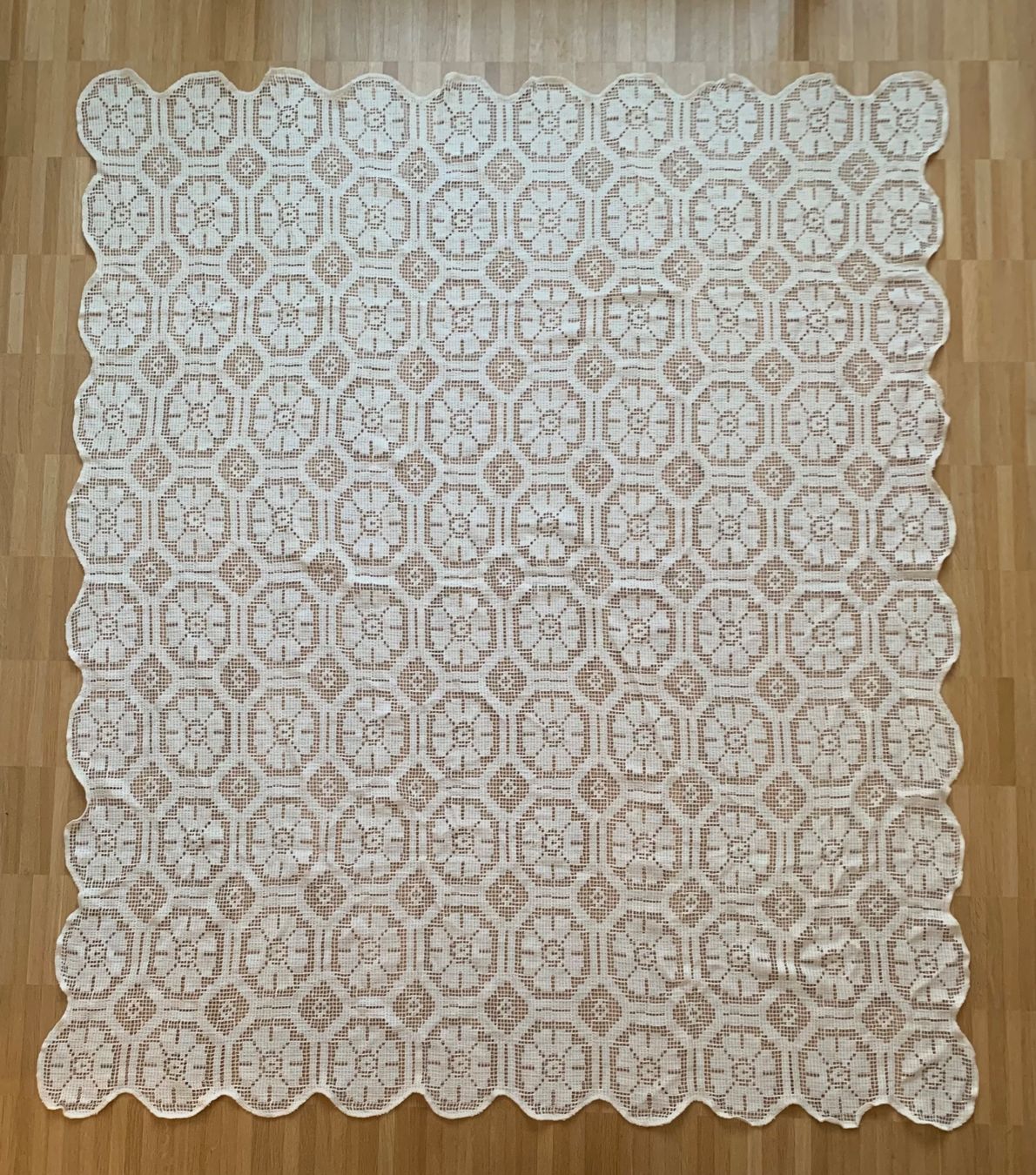 Coperte: Grosse Tischdecke – Nuovo (secondo la descrizione) da Zürich venduto da ThaliaL