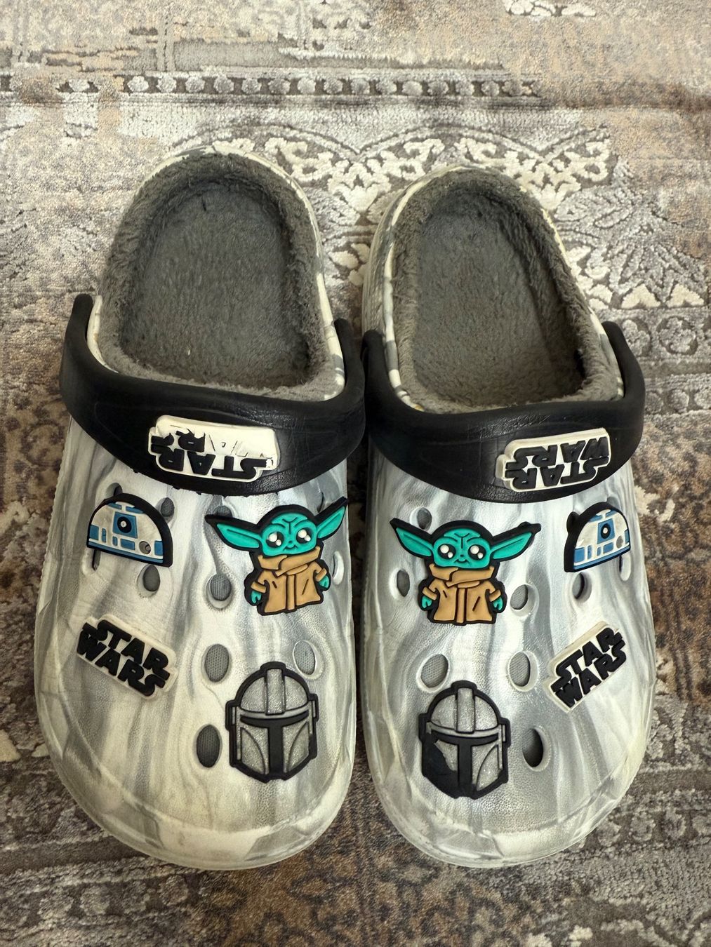 Next Schuhe für Jungen: Next STAR WARS Hausschuh Gr. 33 – Gebraucht aus Uetikon am See von Fraufox1