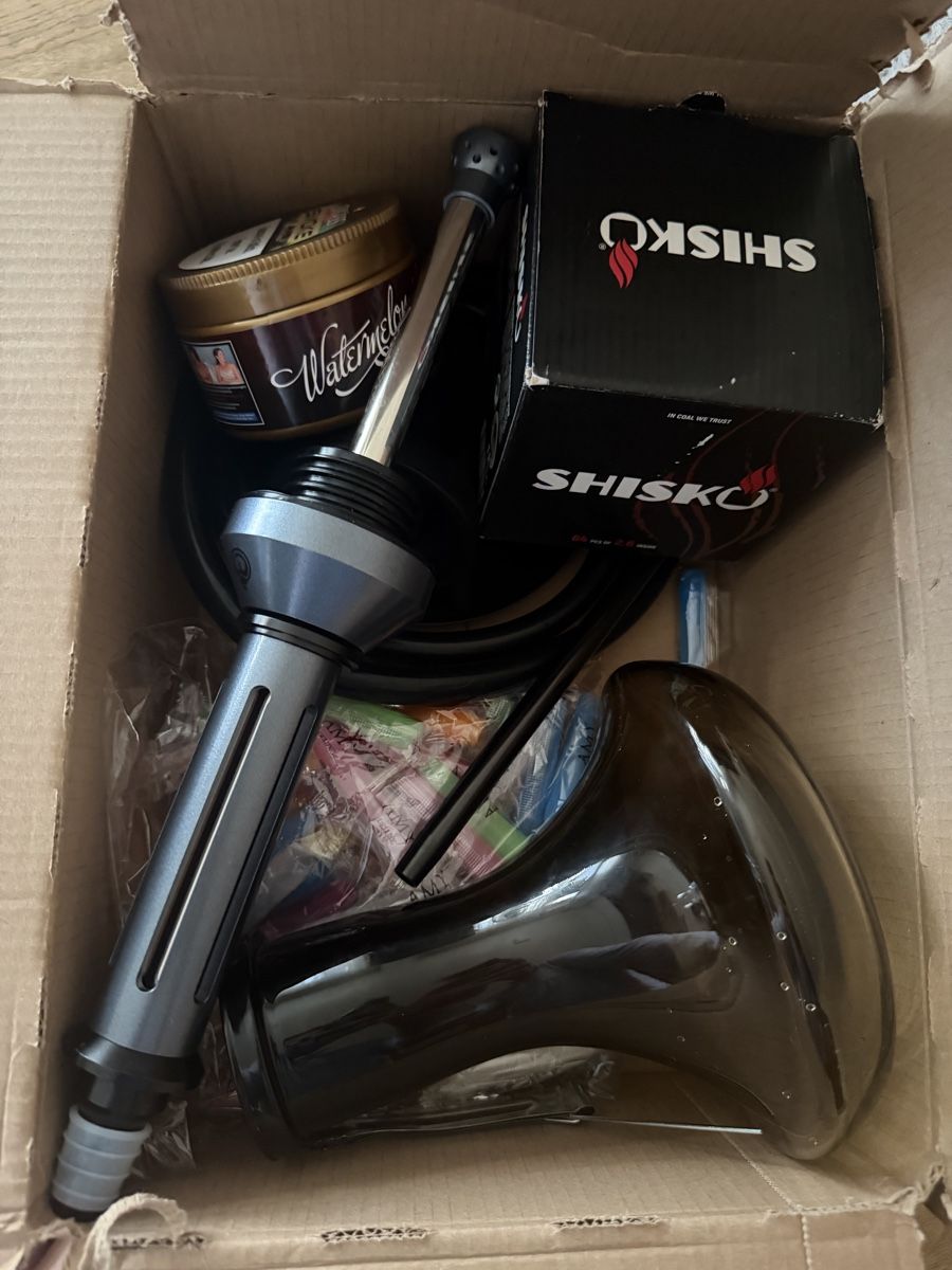Wasserpfeifen: Shisha + gout + charbons + embouts – Neu (gemäss Beschreibung) aus Payerne von val_f5qc