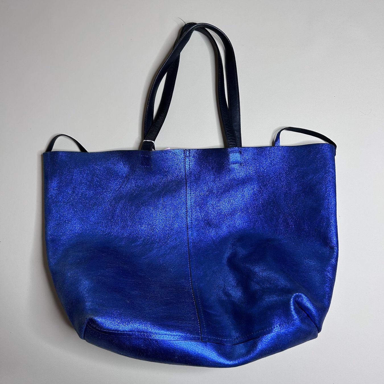 Cos Taschen für Damen: Reversible Leather Shopper – Gebraucht aus St. Gallen von look-twice 1