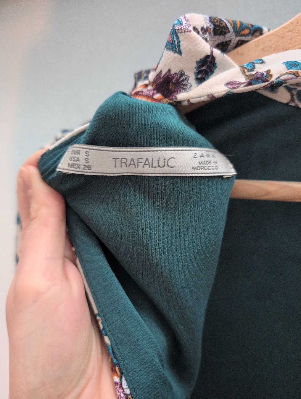 Zara Vestiti: Geblümtes Minikleid Zara Grösse S – Usato da Kirchberg BE venduto da lauraflu 3