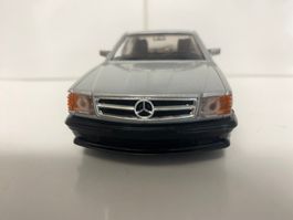 Mercedes-Benz 500 SEC 1-26 Bburago 441