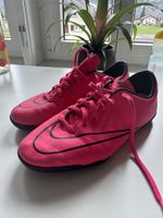 Pinke Nike Mercurial Hallenschuhe, Grösse 38.5