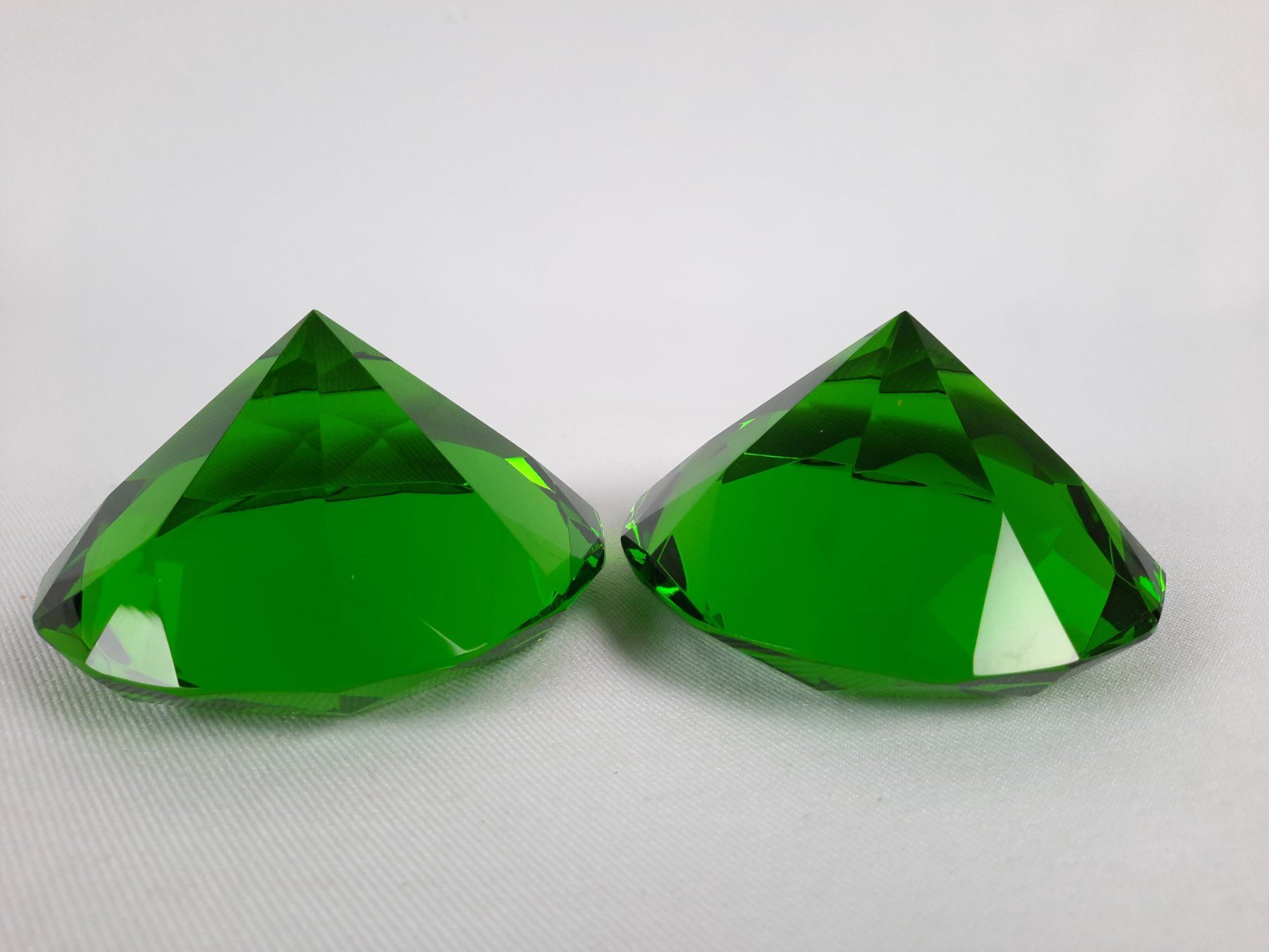 Toutes les décorations: 3 Glasdiamanten – D'occasion à Beinwil am See par Restwert_Beinwil 3