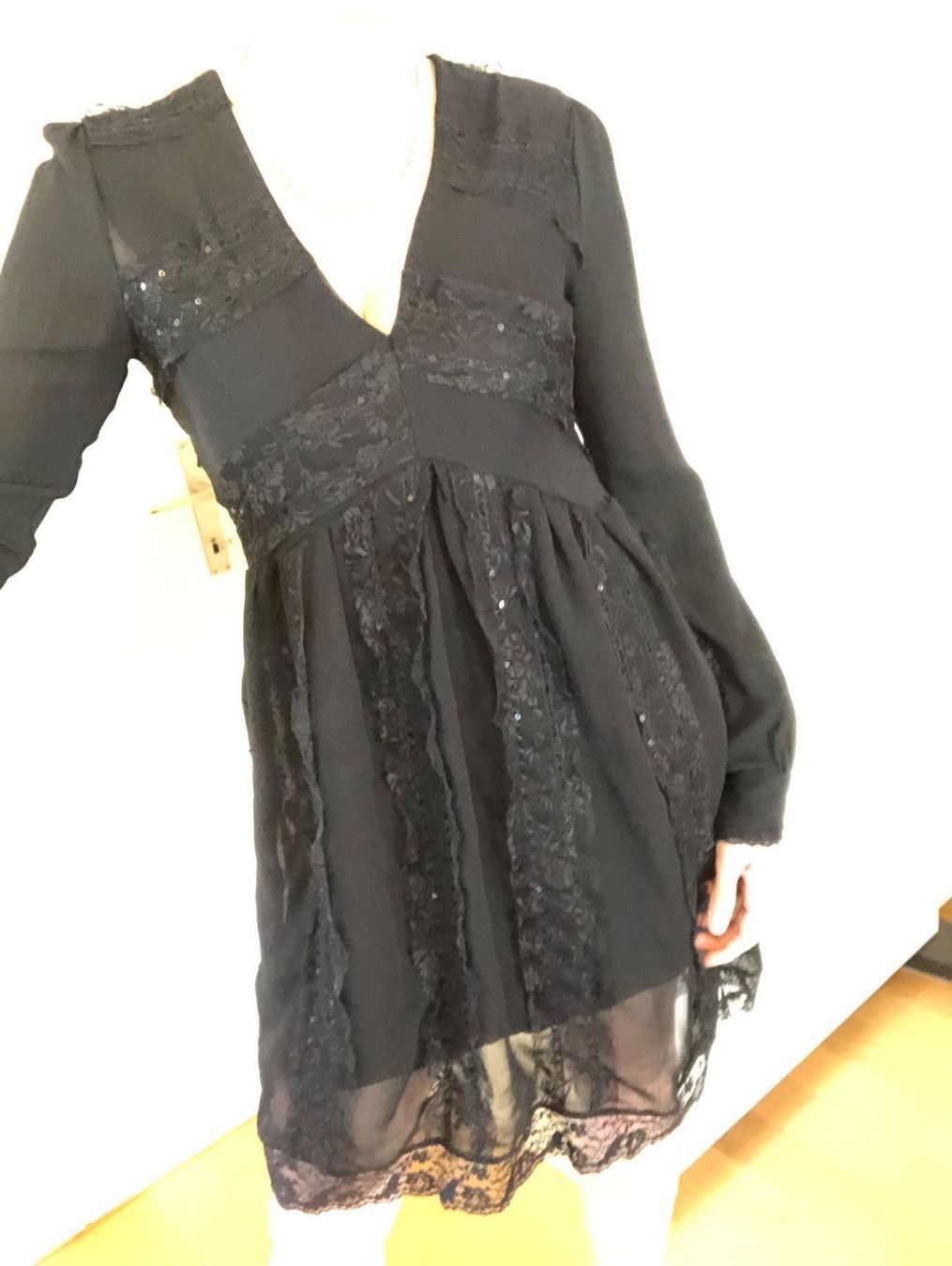 Vestiti: Manila Grace Kleid – Nuovo (secondo la descrizione) da Schwerzenbach venduto da cygnuss 2