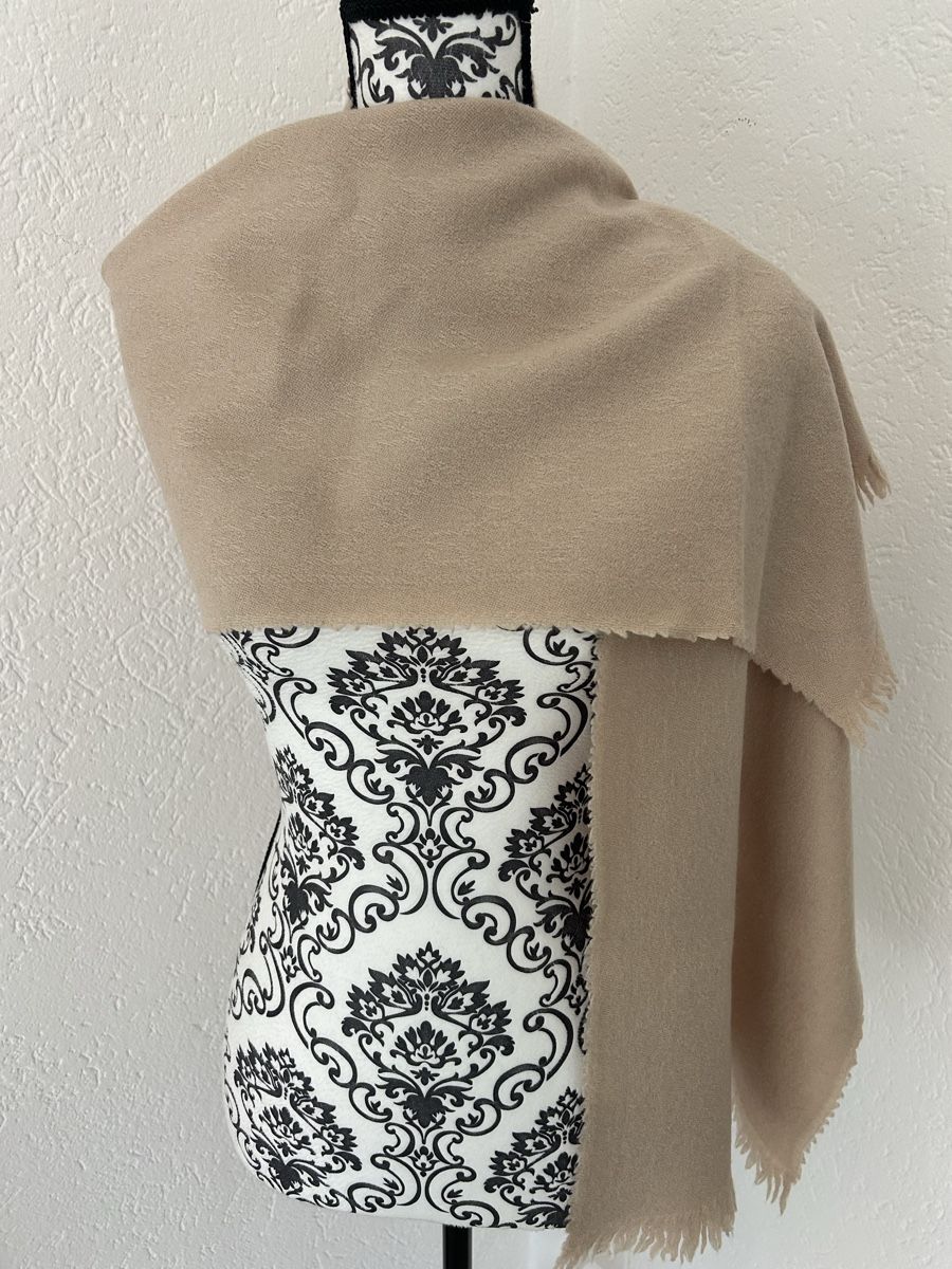 Gucci Foulard & Sciarpe: Sciarpa GUCCI – Usato da Locarno venduto da Matic04 1