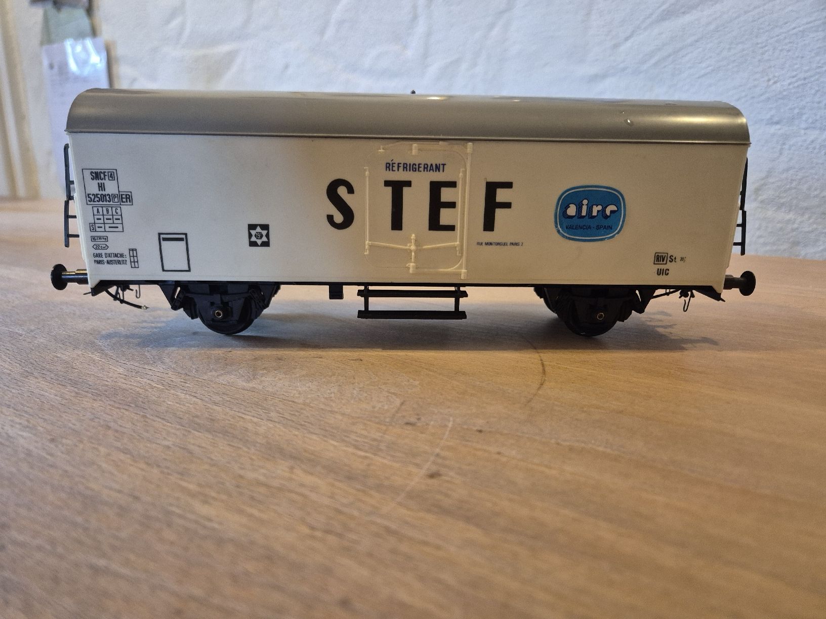 Lima Modelleisenbahnen: Lima Spur 0 gesuperter Güterwagen – Gebraucht aus Ehrendingen von Amigo5