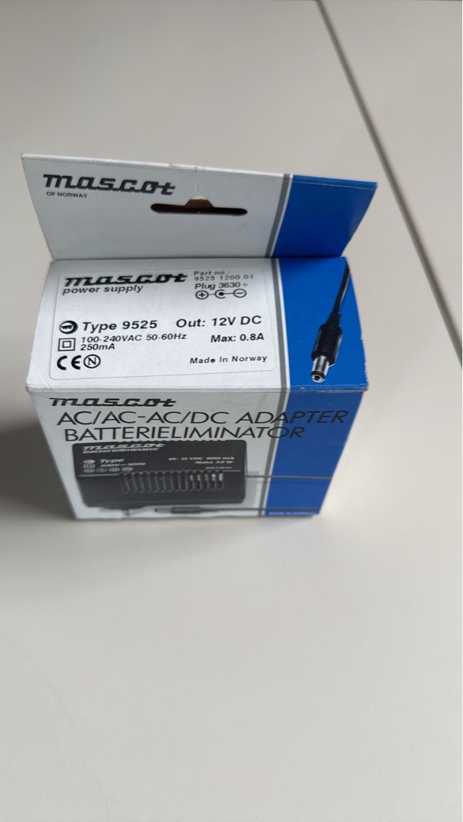 Composants électroniques: Mascot Typ 9525 Netzteil 12V DC 0.8 A neu – Neuf avec emballage d'origine à Schaffhausen par Pfurrisprutz