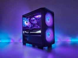 Gaming PC SlingShot🎯9060XT 16GB + 5.5GHz Ryzen | 6000MHz D5