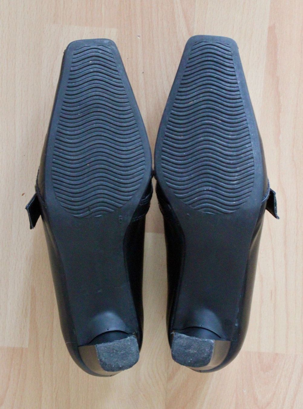 Chaussures femmes: Pumps aus Leder Grösse 6 – D'occasion à Münchenstein par brigser 4