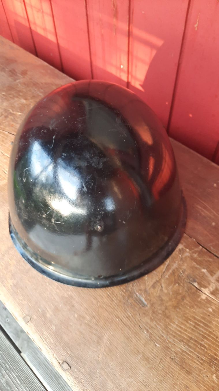 Uniformi & Effetti personali: Stahlhelm – Usato da Zug venduto da Dunco 1