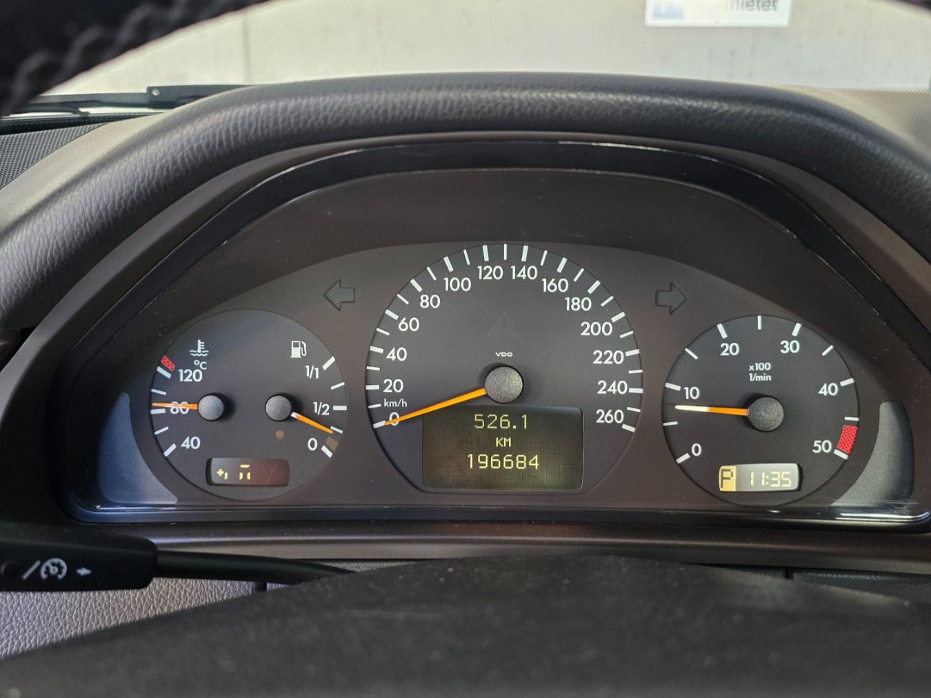 Mercedes-Benz Autos: Mercedes E220D – Gebraucht aus Wetzikon ZH von jet_c5m2 6