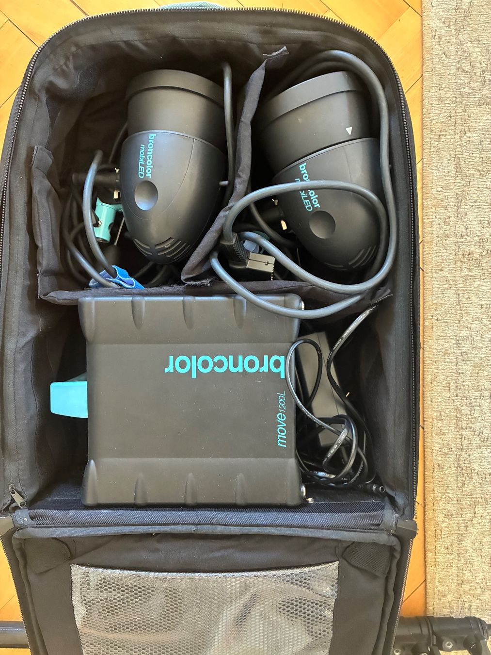 Broncolor Flashs: Broncolor Move L Set – D'occasion à Fribourg par waves55 1
