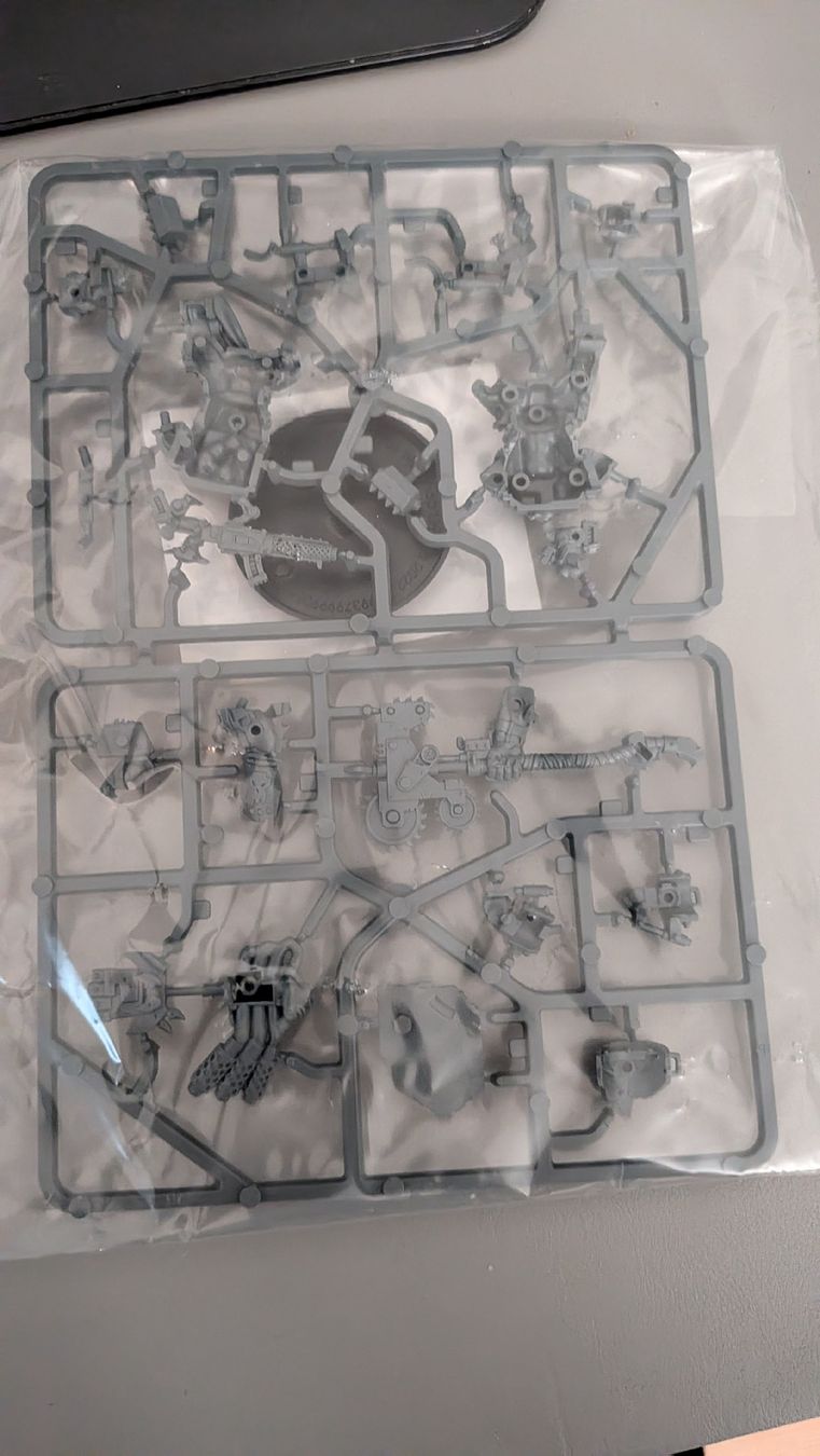 Modellbausätze & Standmodelle: 10 Orkboyz + Warboss in Mega Armor – Neu (gemäss Beschreibung) aus luzern von Klaus_1 3
