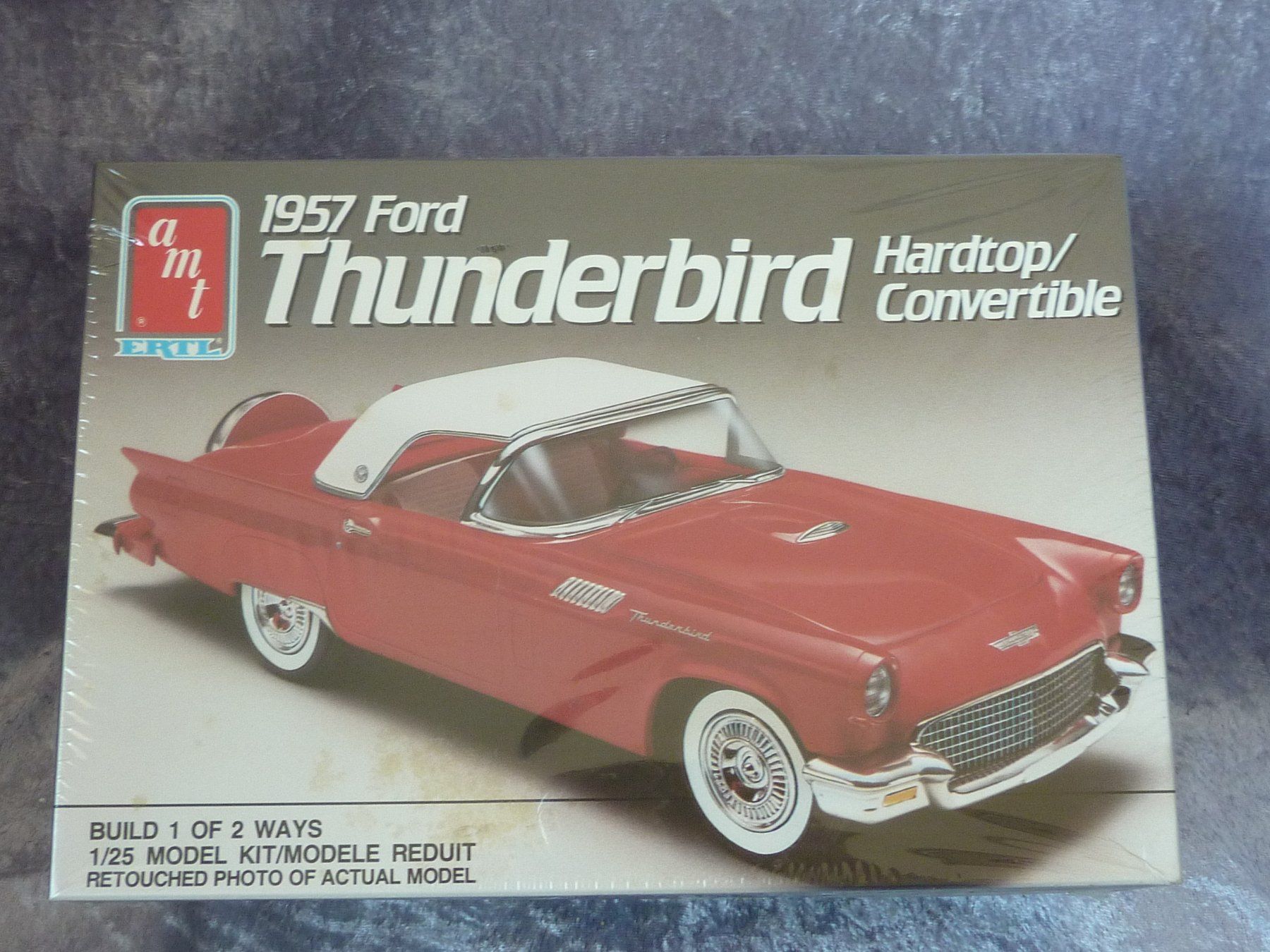 AMT/ERTL Modellini d'auto: Ford Thunderbird Hardtop/ Convertible  1957  1:25 – Nuovo e nell'imballaggio originale da Dürrenäsch venduto da modellautos4you