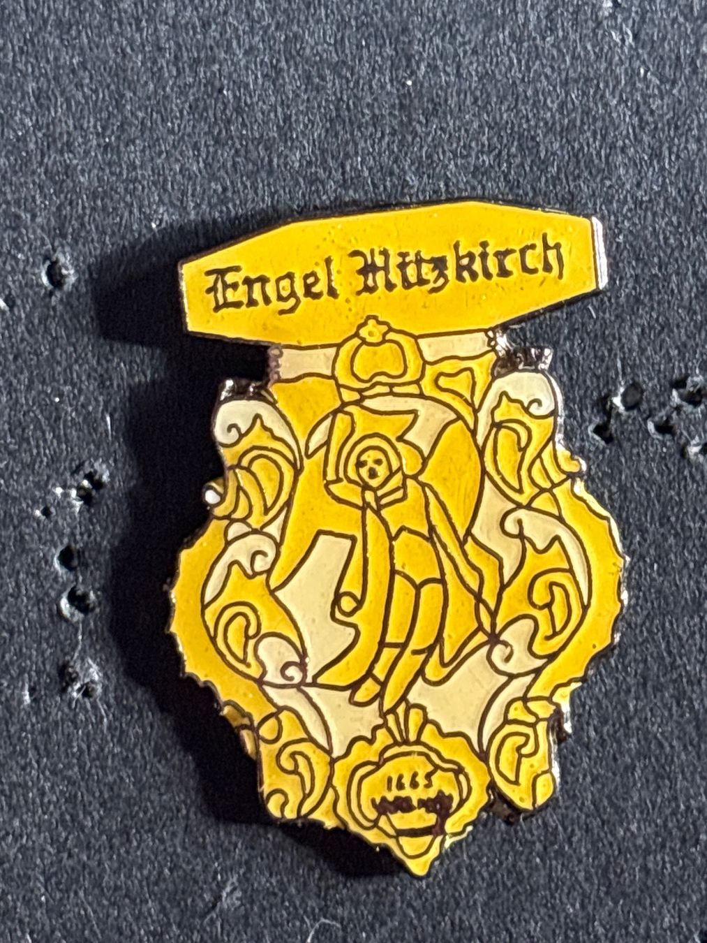 Plaquettes & Badges: Pin Engel Hitzkirch – D'occasion à Lützelflüh-Goldbach par NicoleL.