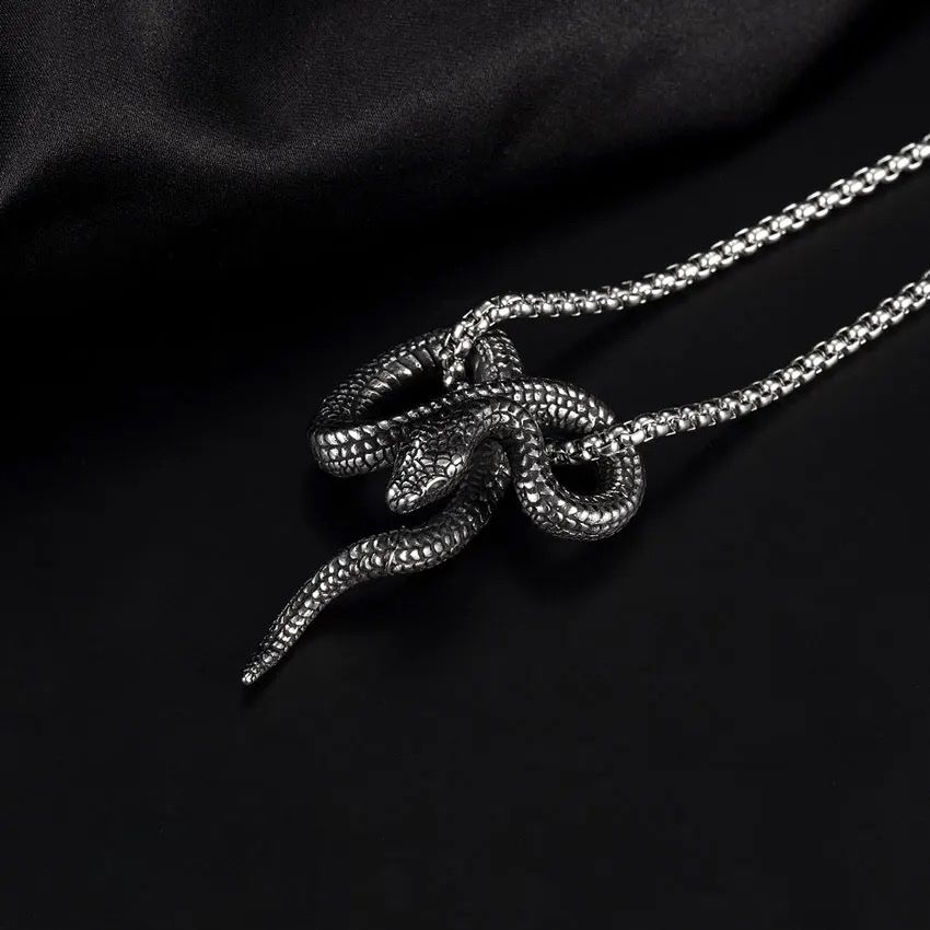 Ketten: Snake necklace – Neu und originalverpackt aus Aarburg von StavFashion 4