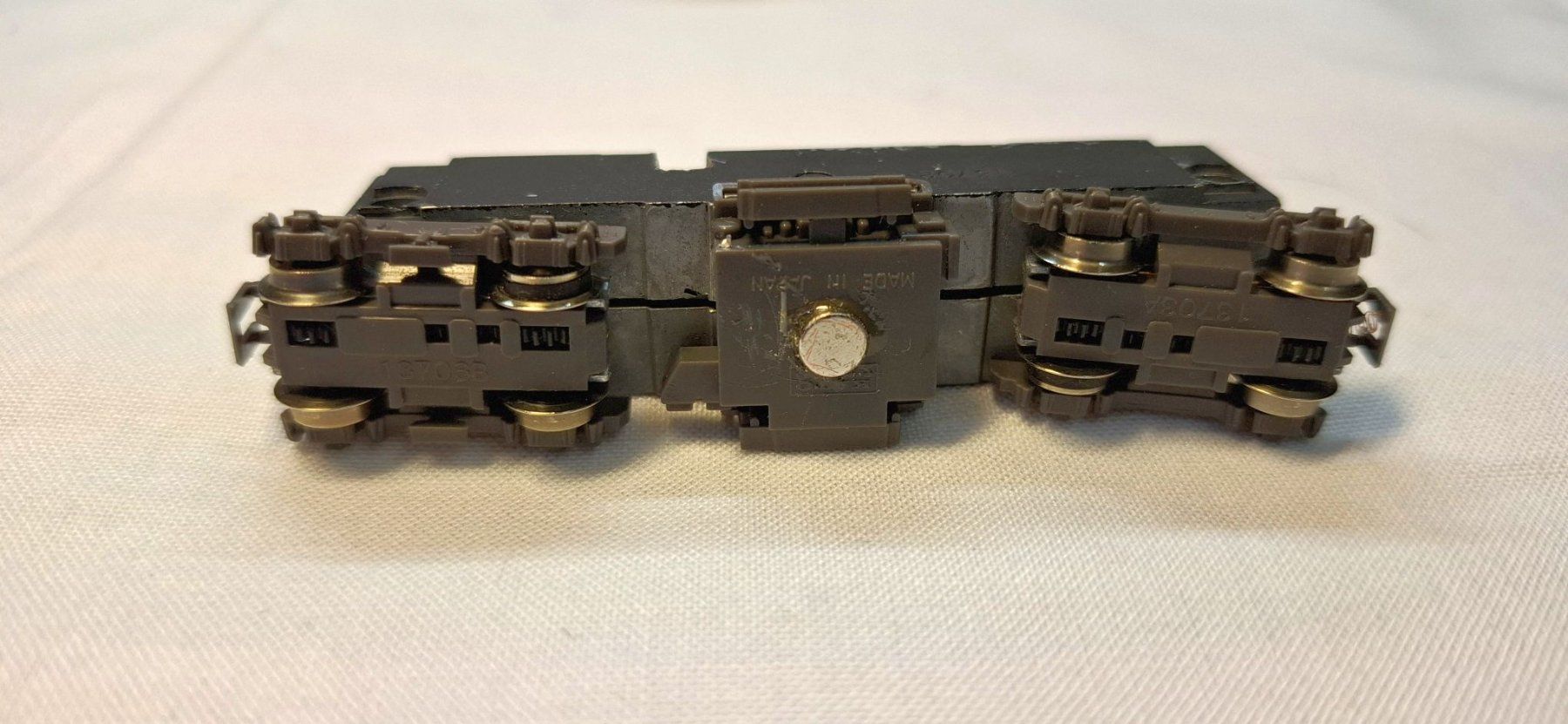 Hobbytrain Modellini di ferrovie: Hobbytrain SBB De 4/4 1662 Rot – Difettoso da Winterthur venduto da Sukram31000 4