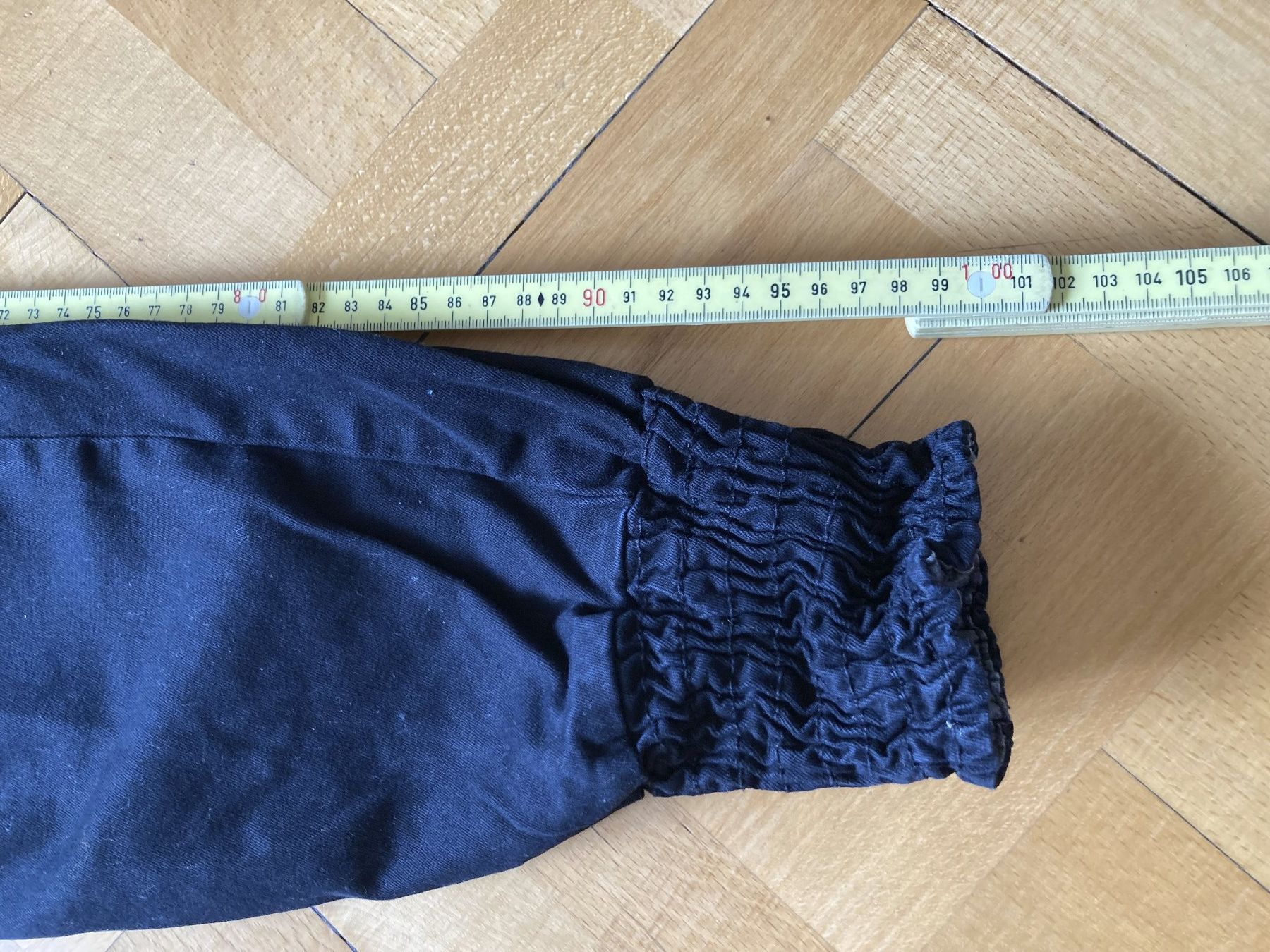 Desigual Jeans: Desigual jeans noir taille M – Usato da Lausanne venduto da Chips_1 1